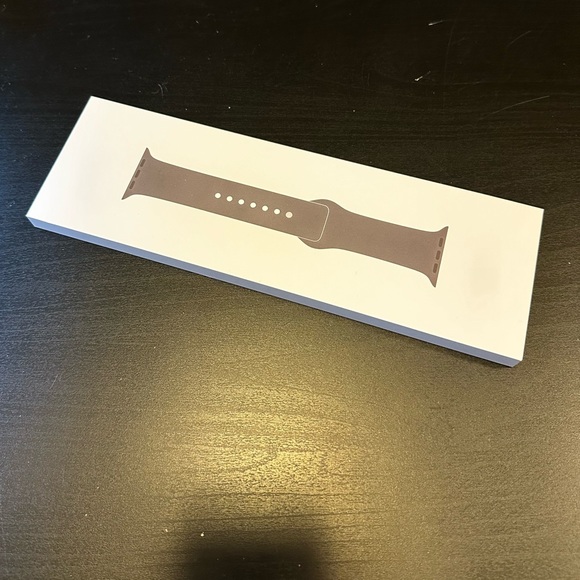 SOLD NEW Apple Watch Sport band in Clay - Picture 8 of 8